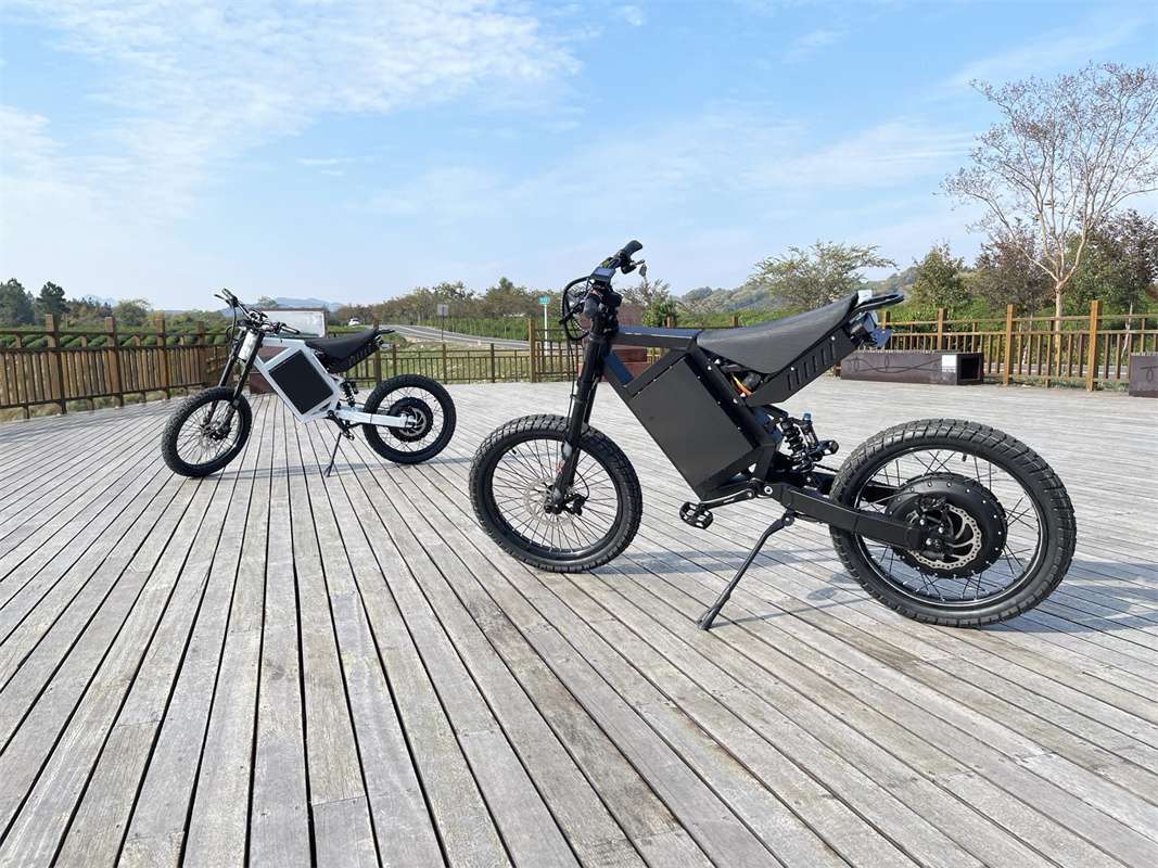 Großhandel Probe verfügbar Cs2 – 8000W Stealth Bomber Ebike Bewertung und Preis